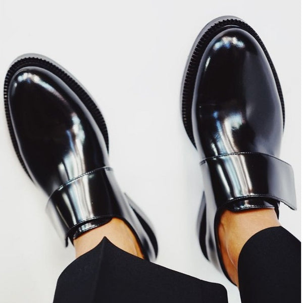 Round Head Velcro Plus Size Casual Pumps Women