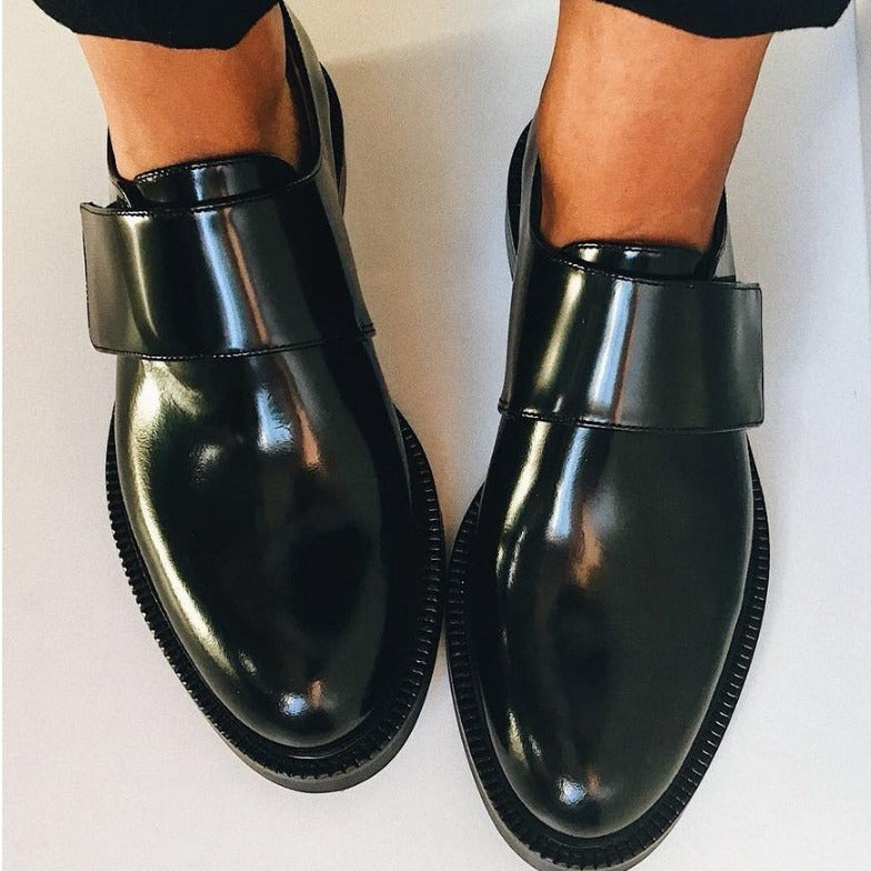 Round Head Velcro Plus Size Casual Pumps Women